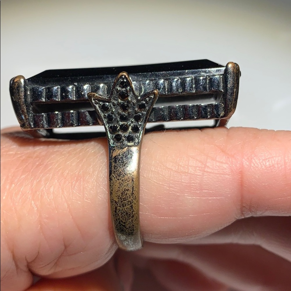 Large black stone ring - Picture 2 of 3